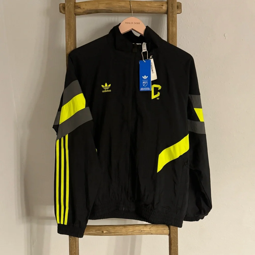 Men Adidas Originals Black Columbus Crew Soccer Full-Zip Track Jacket size Small